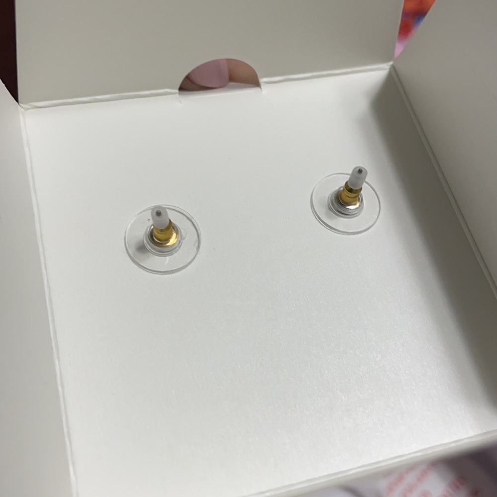 Betsey Johnson Bee Earrings *NEW* - Picture 3 of 6